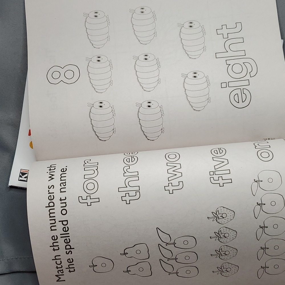 Numbers‎ Coloring & Activity Books - Picture 6 of 8